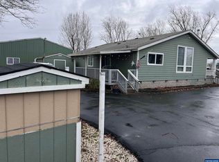 33040 Steckley Rd, Lebanon, OR 97355