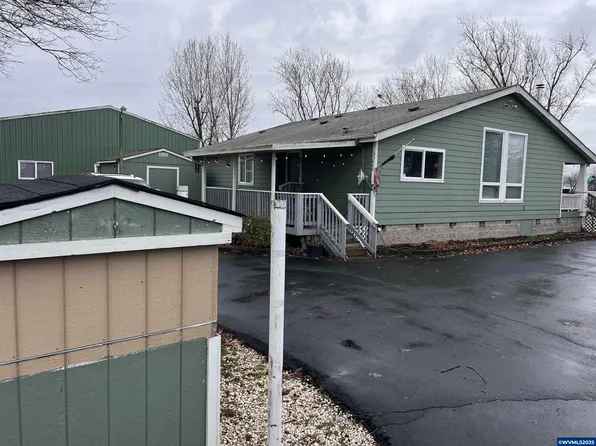 33040 Steckley Rd, Lebanon, OR 97355