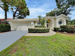8987 Huntington Pointe Dr, Sarasota, FL 34238