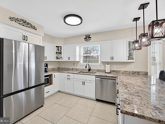 5th image of 6720 Hunter Rd