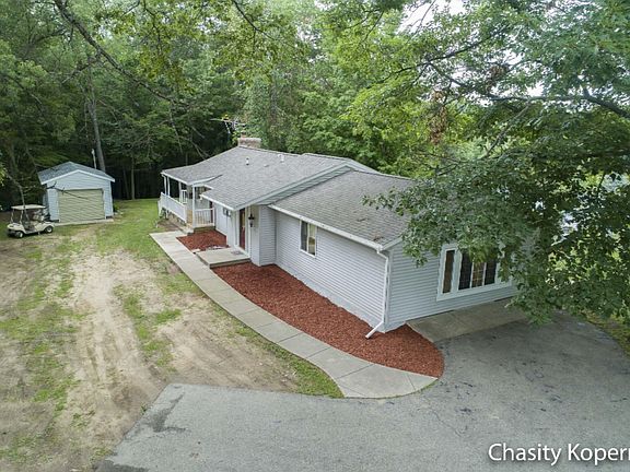 2nd image of 51 Lapan Dr