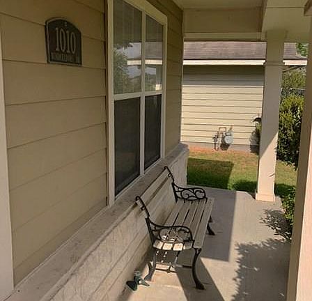 4th image of 1010 Windmeadows Dr