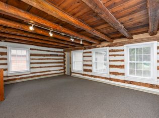 409 N Augusta St APT B, Staunton, VA 24401
