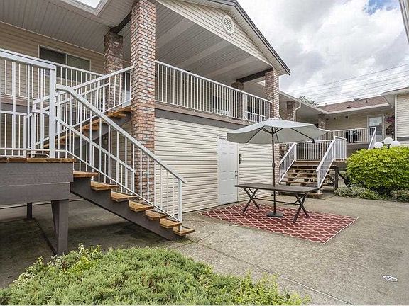 3rd image of 32821 6th Ave #12