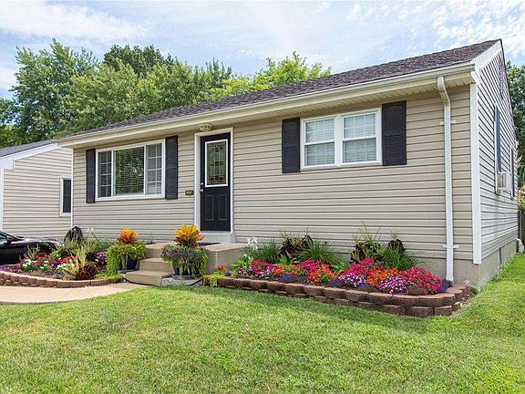 2nd image of 6432 Colletta Dr