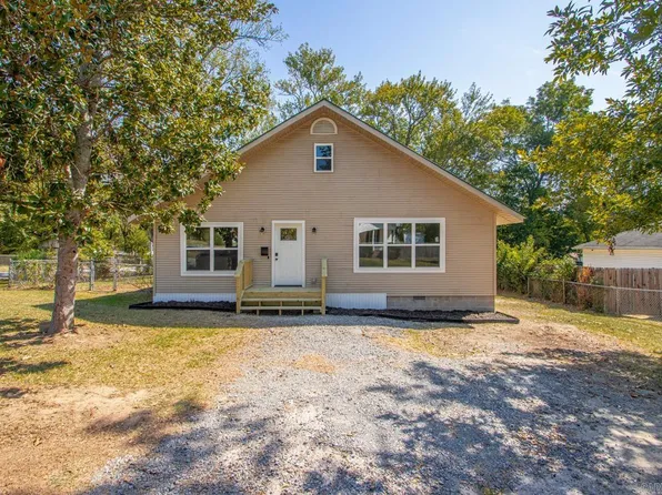 504 S Neeley St, Benton, AR 72015
