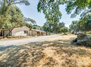 18015 Wards Ferry Rd, Sonora, CA 95370