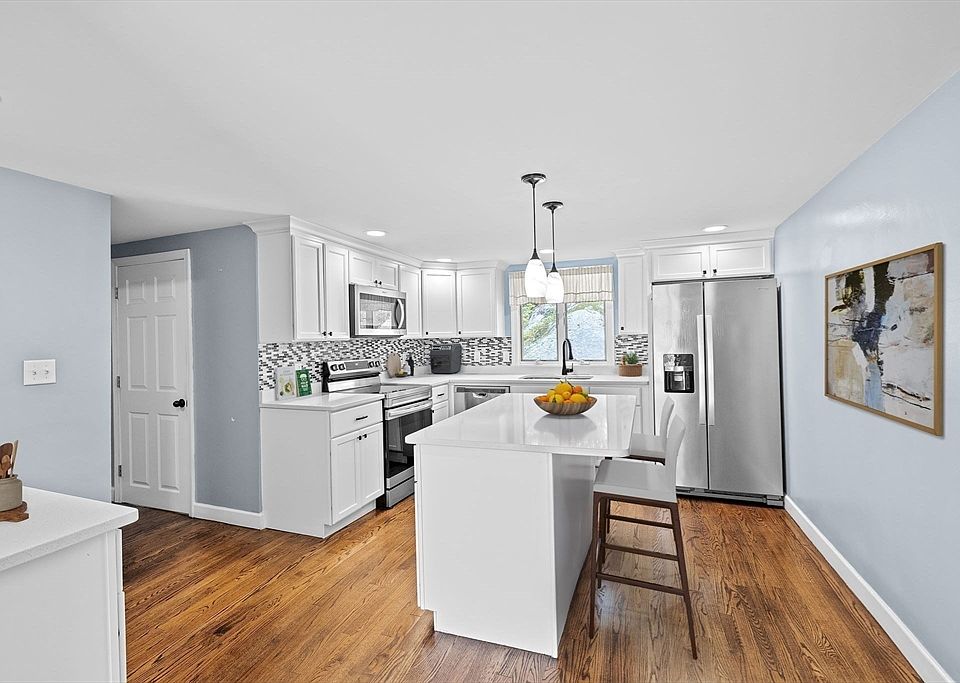 367 Essex St, Weymouth, MA 02188 | Zillow