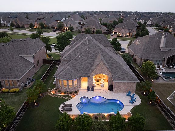 3rd image of 2749 Casa Grande Way