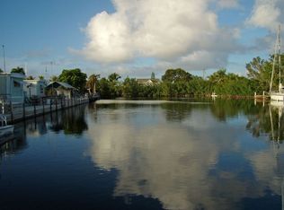 25 Swallow Dr, Key Largo, FL 33037