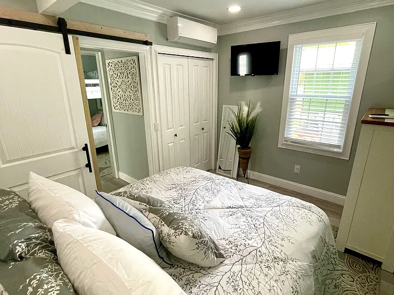 17 Greenman Ave #1 — Photo 17