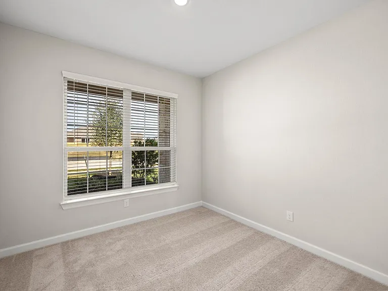 6015 Diamond Leaf Ct — Photo 10