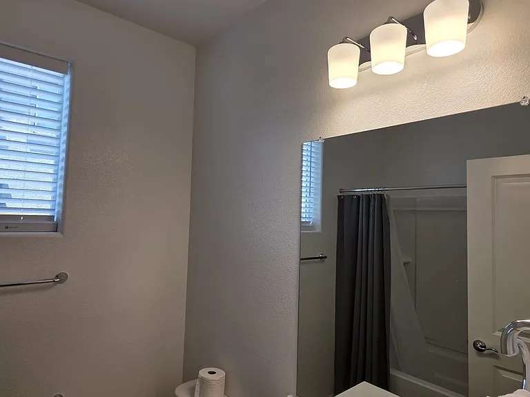 1582 Pinchot Dr — Photo 13