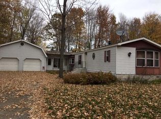 W4946 Woodland Rd, Bonduel, WI 54107
