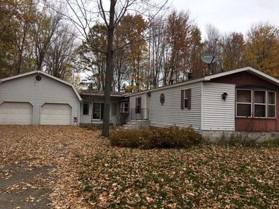 W4946 Woodland Rd, Bonduel, WI, 54107