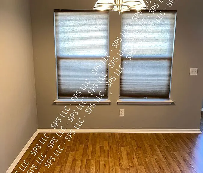3109 Queenston Ave — Photo 3