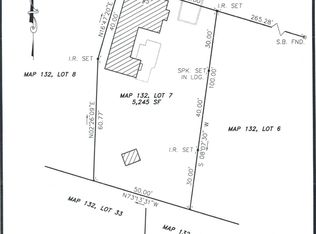 5 Grapevine Rd, Gloucester, MA 01930