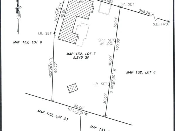 5 Grapevine Rd, Gloucester, MA 01930