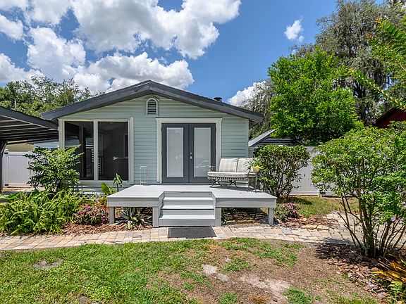 2nd image of 1783 Beachway Ln