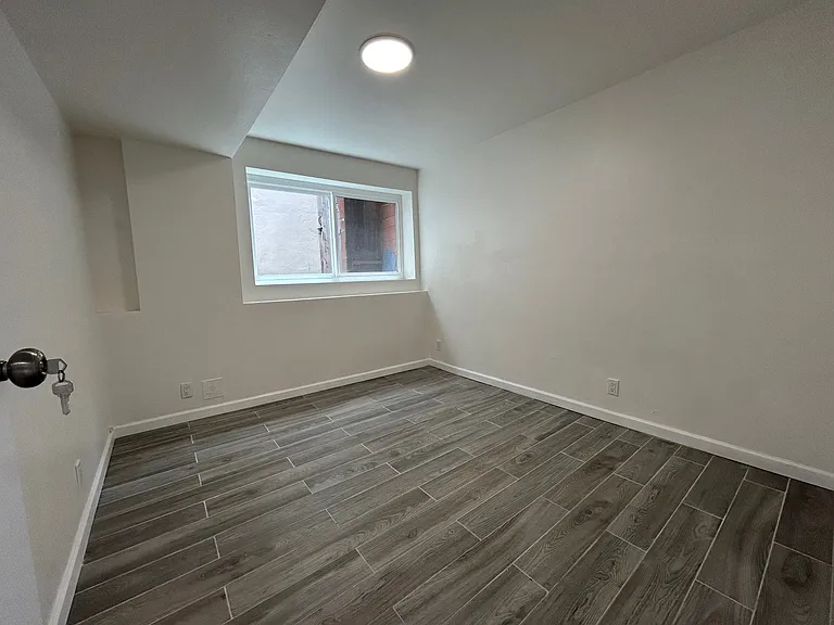 102 Saint Francis Blvd #A — Photo 4