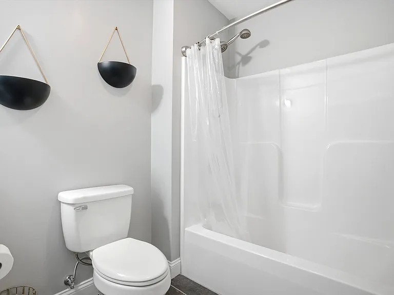 34 Callaway Dr #4 — Photo 31