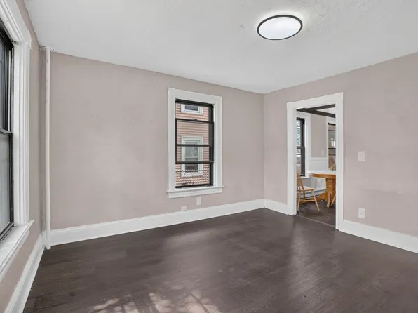 30 Pearl St, Attleboro, MA 02703
