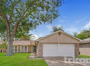 11119 Daybreak Ln, Cypress, TX 77429