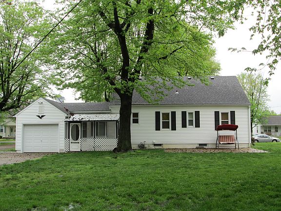 Patio & screened patio