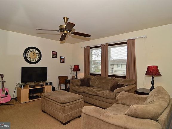 2nd image of 617 Christopher Dr