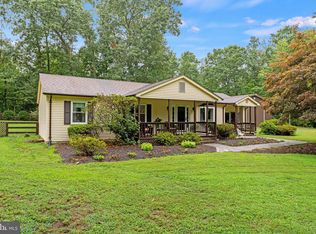 5595 Courtneys Corner Rd, Sumerduck, VA 22742