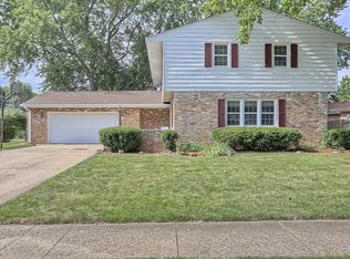 1208 Park Terrace Ln, Champaign, IL 61821