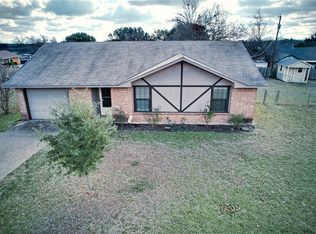 539 J L Brazzil Loop, Waco, TX 76705