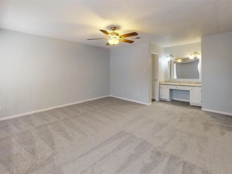 14147 Misty Meadow Ln — Photo 18