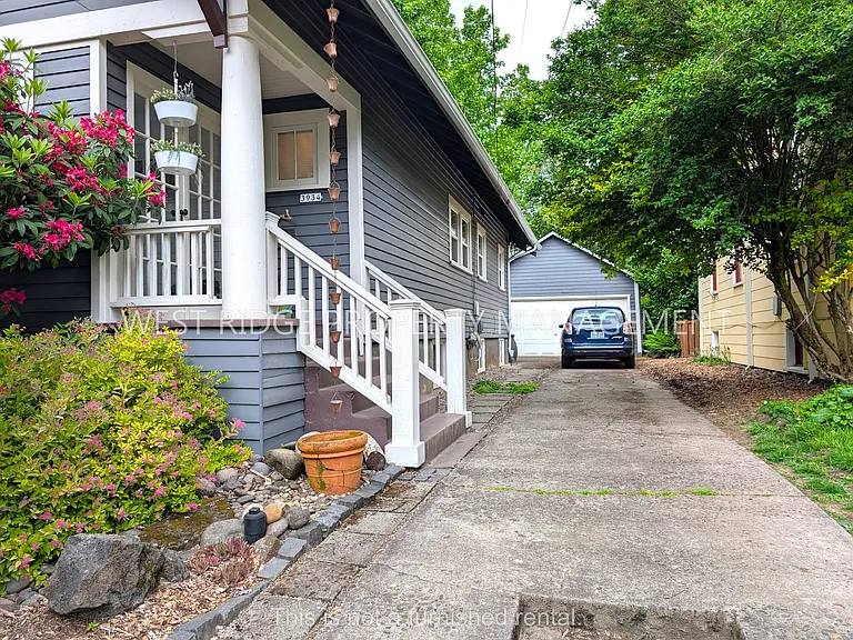 3934 SE 33rd Pl — Photo 3