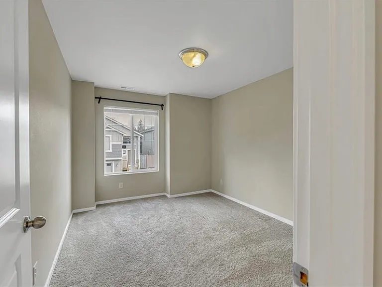 2220 147th St SW — Photo 8