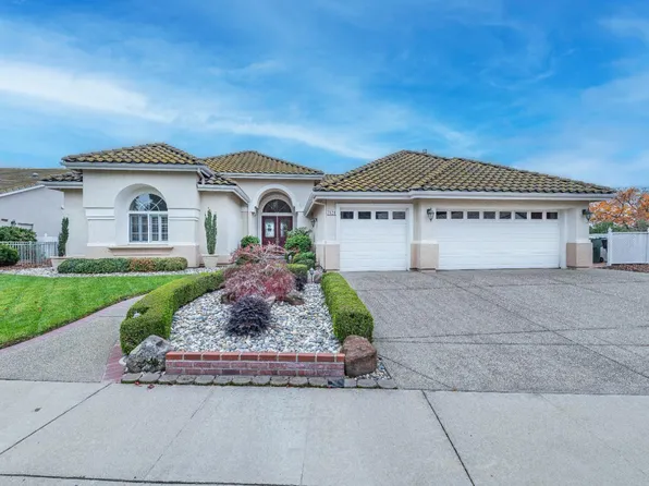 7424 School House Ln, Roseville, CA 95747