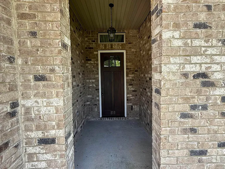 111 Judy Kay Way — Photo 3