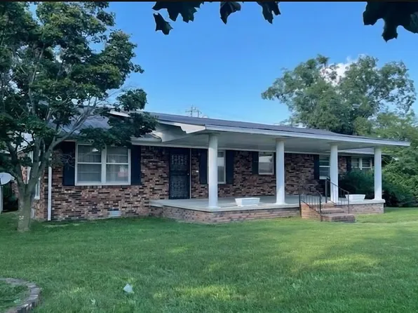 1002 Sycamore Dr, Pocahontas, AR 72455