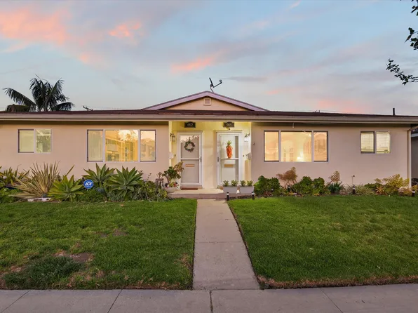 662-662 College Dr #666, Ventura, CA 93003