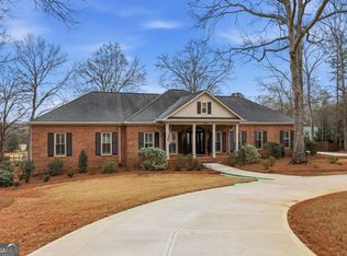 136 Deerhollow Rd, Bogart, GA 30622