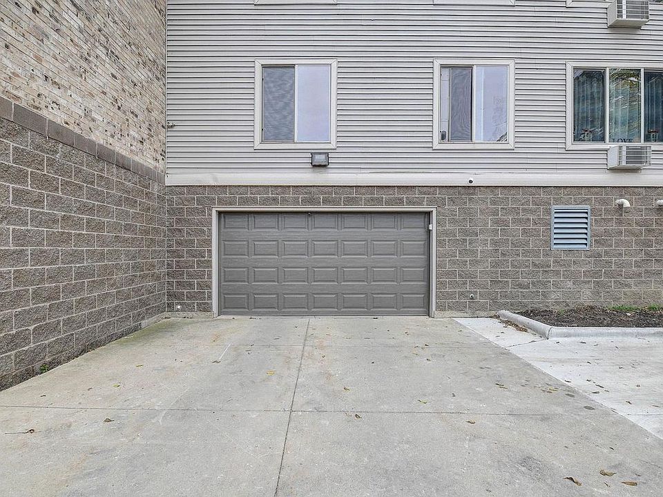 Ashbury Woods Condominiums 7203 Mid Town Rd Madison WI Zillow