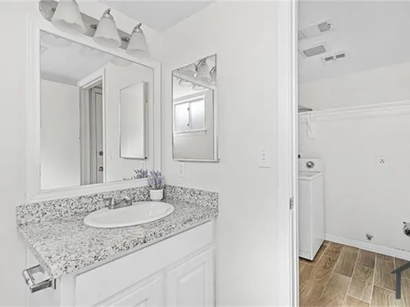 5215 Gladeside Dr, Katy, TX 77449