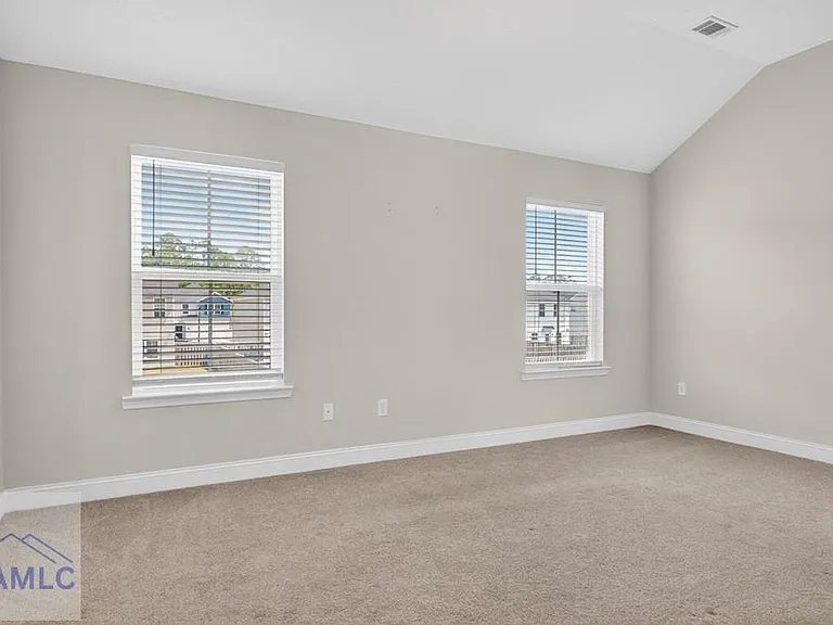 1026 Grayson Ave — Photo 24