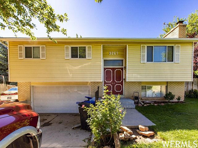 1st image of 3267 W Bitter Root Cir