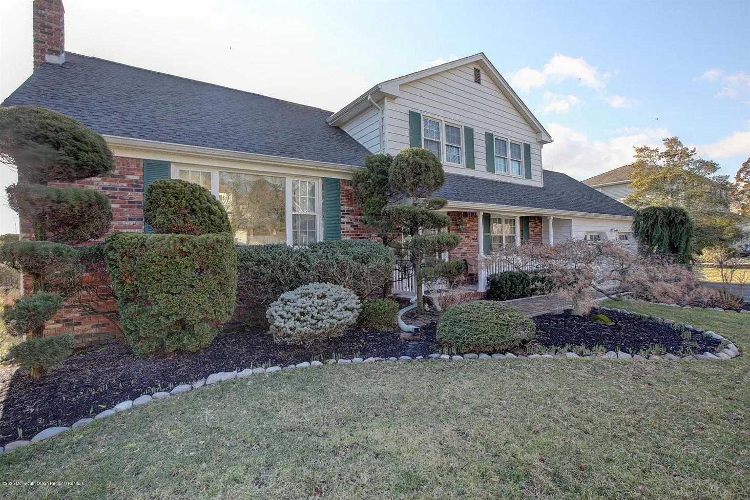 38 Stonehenge Dr photo 1