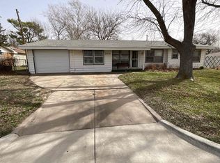 2954 S Elizabeth Ave, Wichita, KS 67217