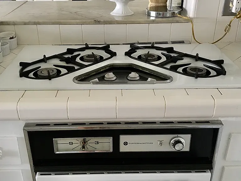 1943 E Tachevah Dr — Photo 10
