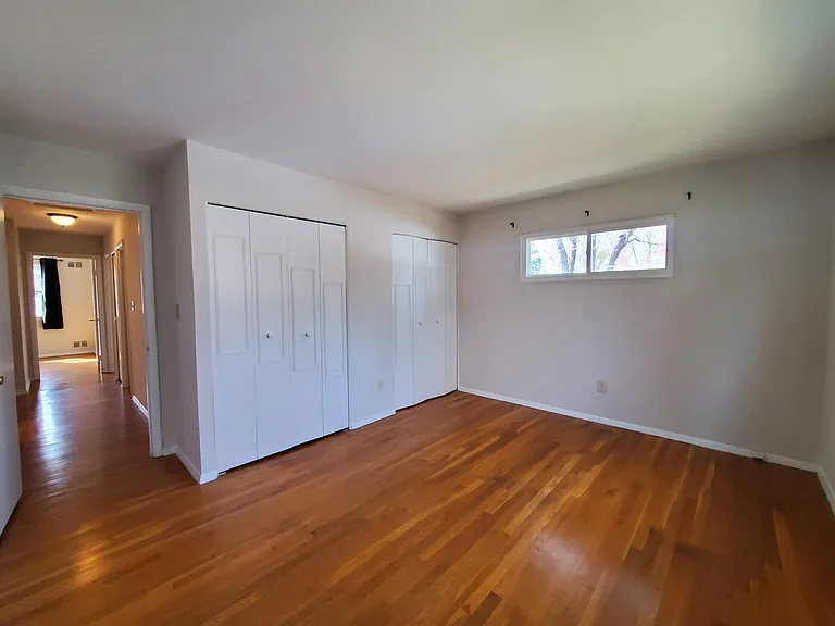 702 W Edmonston Dr — Photo 22