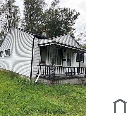 2nd image of 29433 Oakwood St