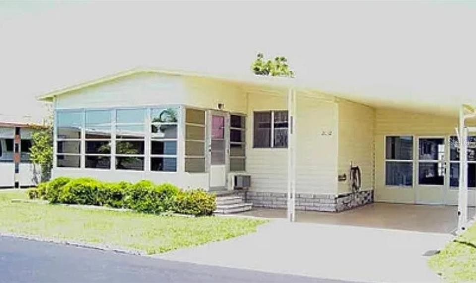 1st image of 2032 Waterview Dr